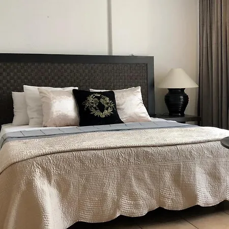 Parque Cattleya - Studio Royal Appartement *